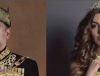 Η 25χρονη Μις Μόσχα παντρεύτηκε τον 49χρονο βασιλιά της Μαλαισίας αφού πρώτα ασπάστηκε το Ισλάμ (φωτο)